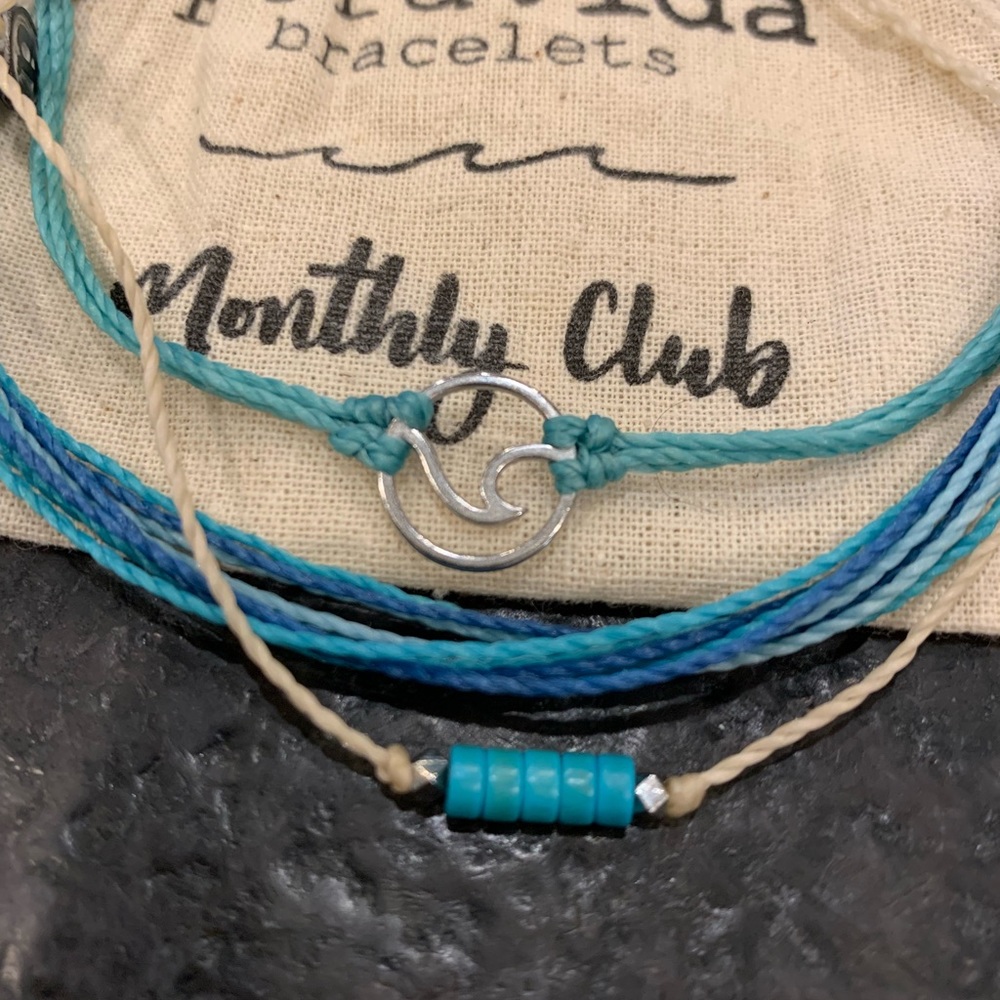 Puravida bracelets